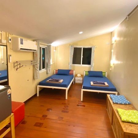 Anya House Hostel Thong Sala Exterior photo