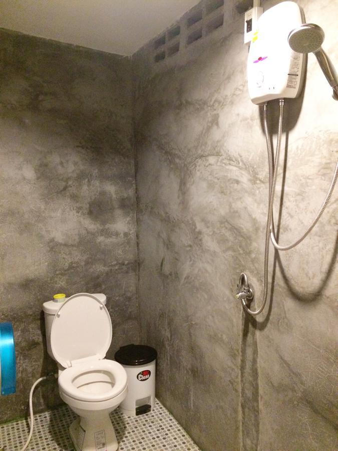 Anya House Hostel Thong Sala Room photo